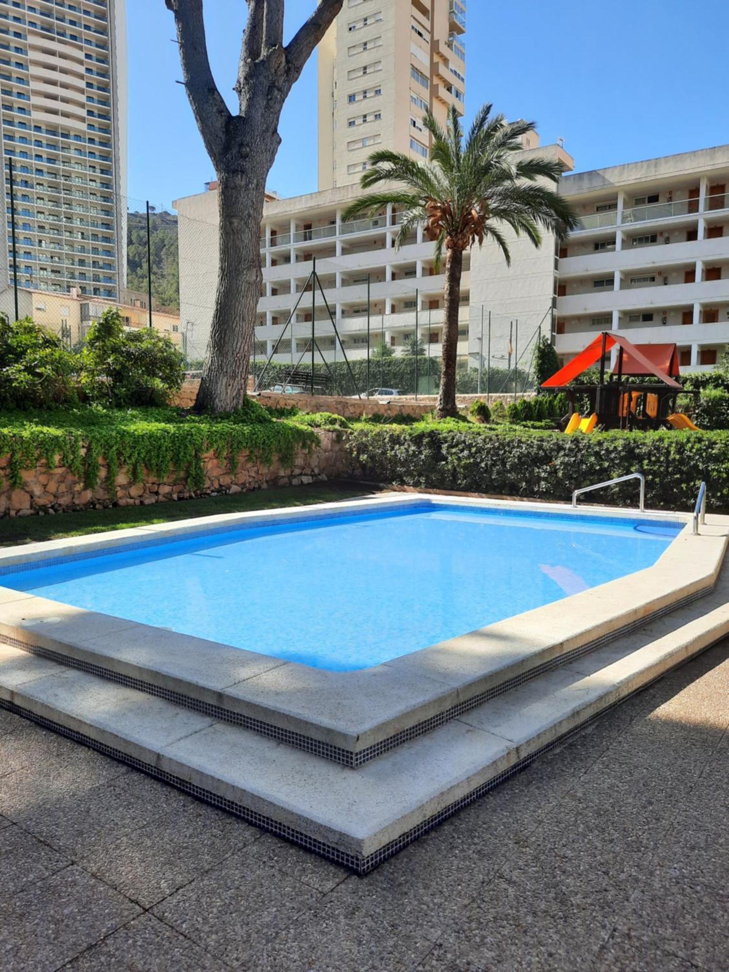 Playmon Holiday Apartment Бенідорм Екстер'єр фото